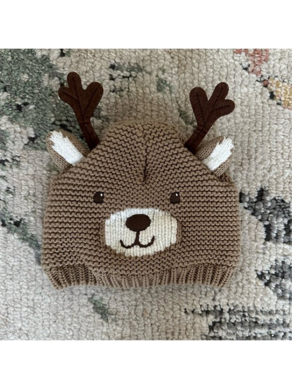 Adorable Baby Brown Knit Deer Hat size 0-12 Months baby